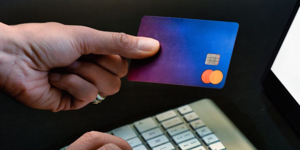 Virtual Credit Cards for Global Online Purchases